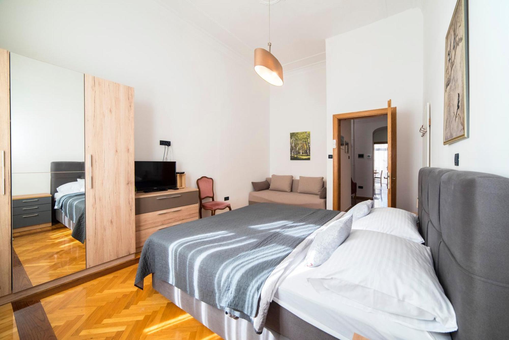 Golden Star Apartment Zagreb Bagian luar foto