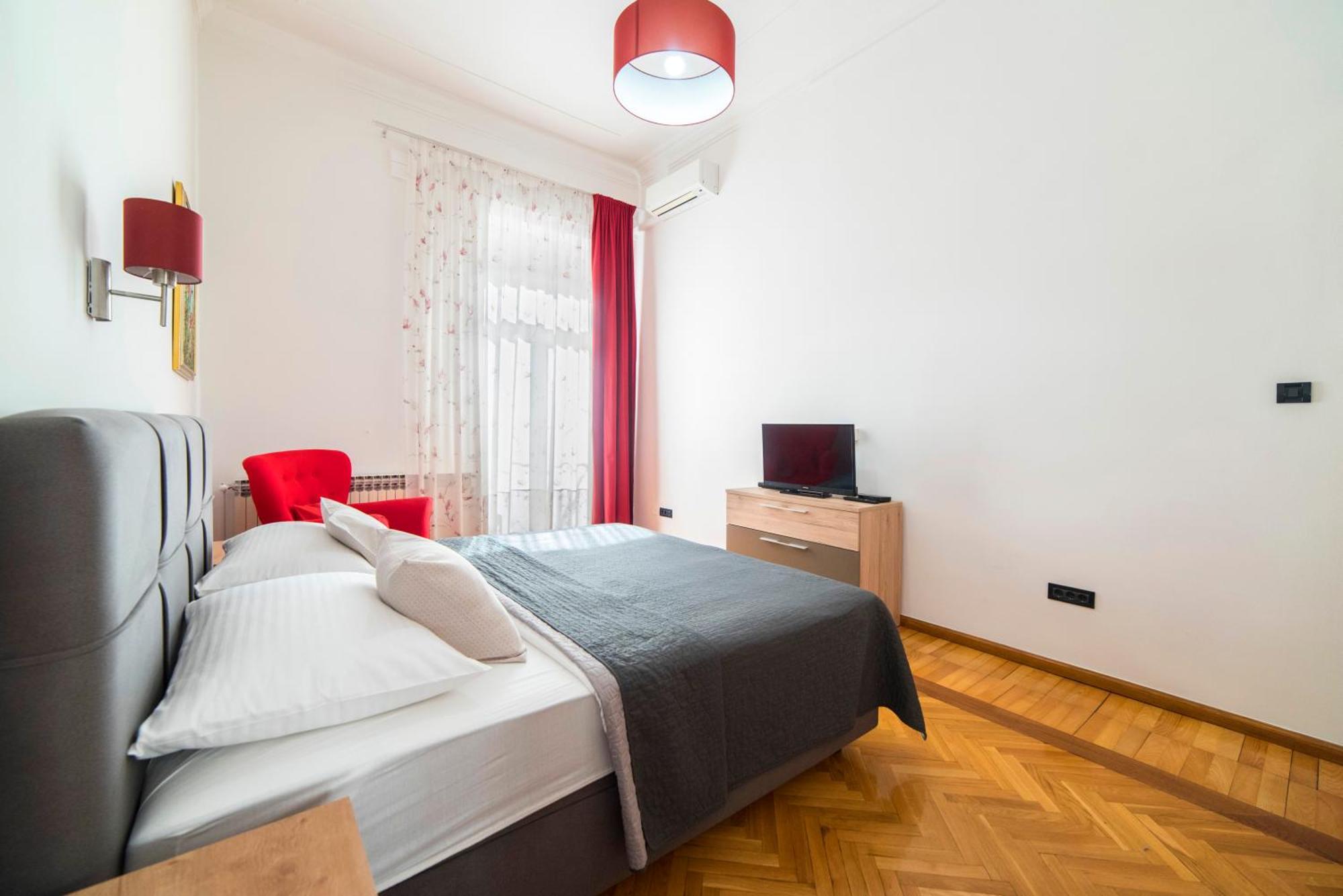 Golden Star Apartment Zagreb Bagian luar foto